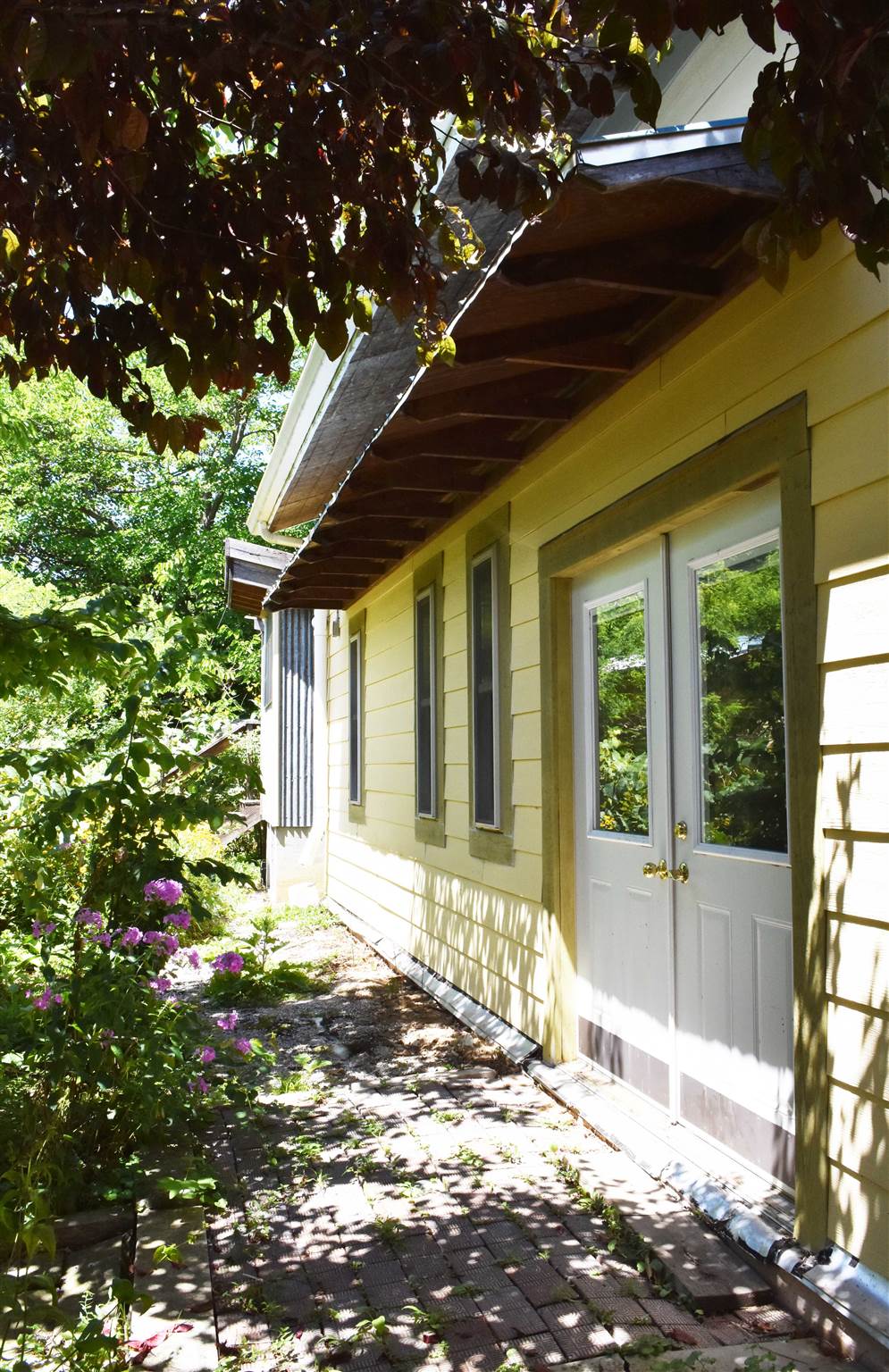 5421 East Kings Road Bloomington, IN 47408 - Photo 5 of 9 Gallery Image 5