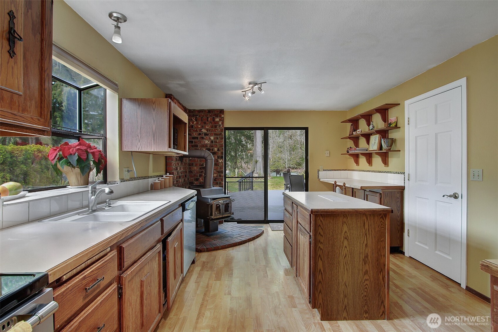 45416 Southeast Tanner Road North Bend, WA 98045 - Photo 7 of 34 Gallery Image 7