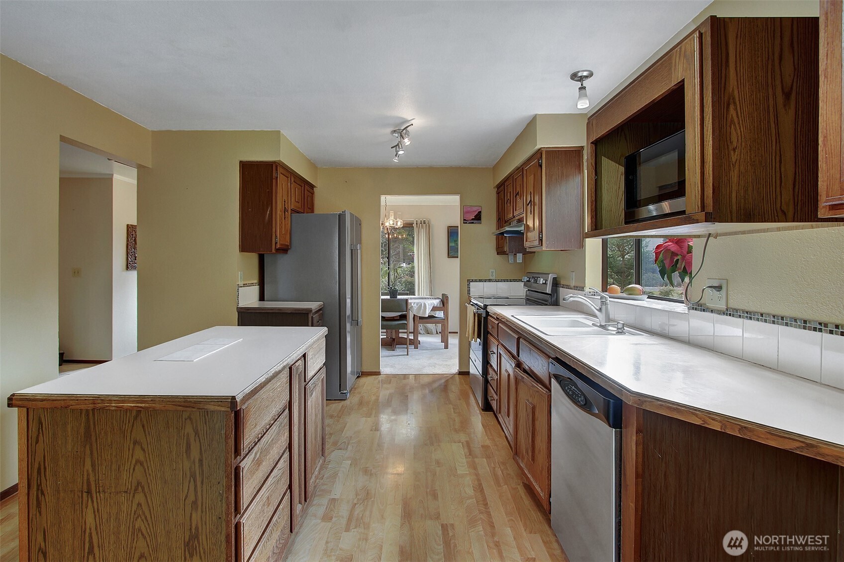 45416 Southeast Tanner Road North Bend, WA 98045 - Photo 9 of 34 Gallery Image 9