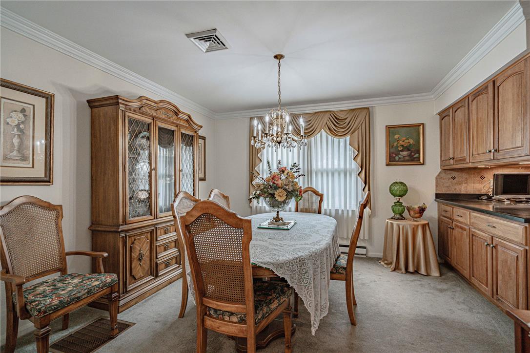 4252 Briarcliff Road Allentown, PA 18104 - Photo 6 of 22