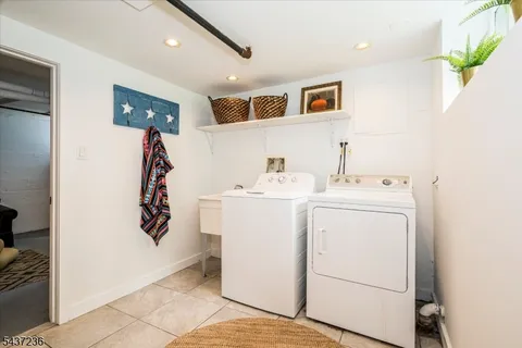 $929,000 | 2 Harvard Street, Montclair, NJ 07042