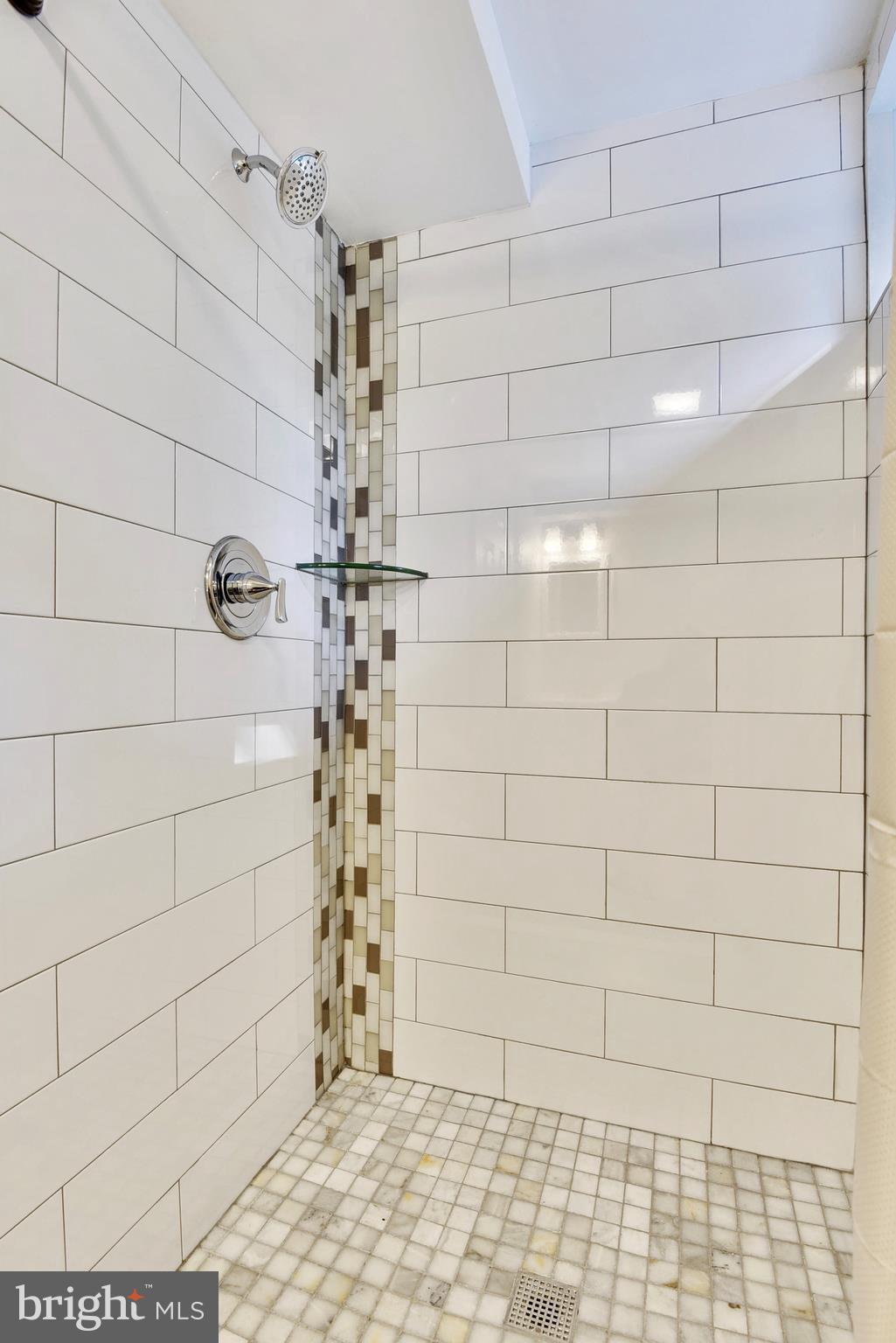 4017 Olney Laytonsville Road Olney, MD 20832 - Photo 20 of 28 a bathroom with a shower