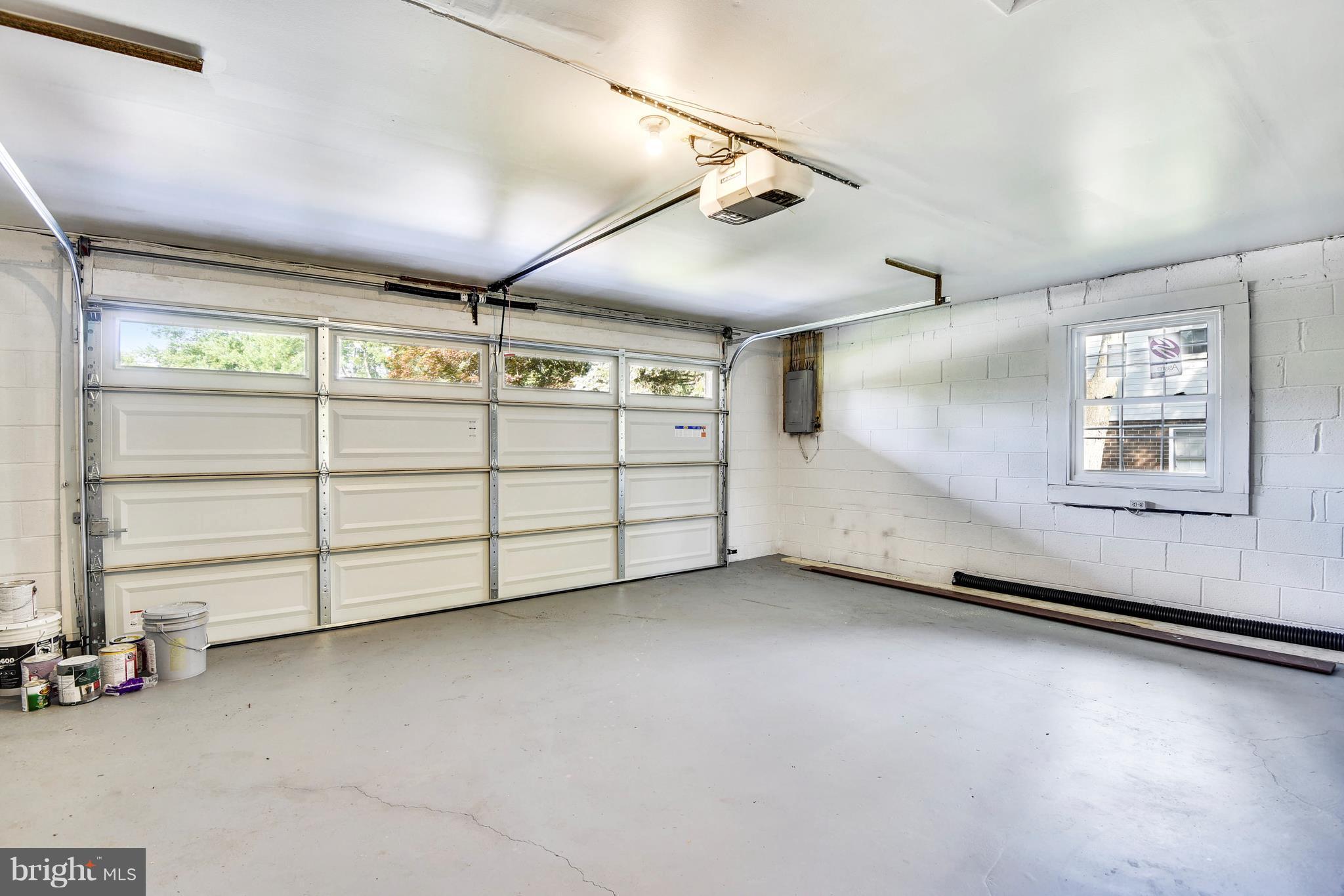 4017 Olney Laytonsville Road Olney, MD 20832 - Photo 22 of 28 a view of a garage