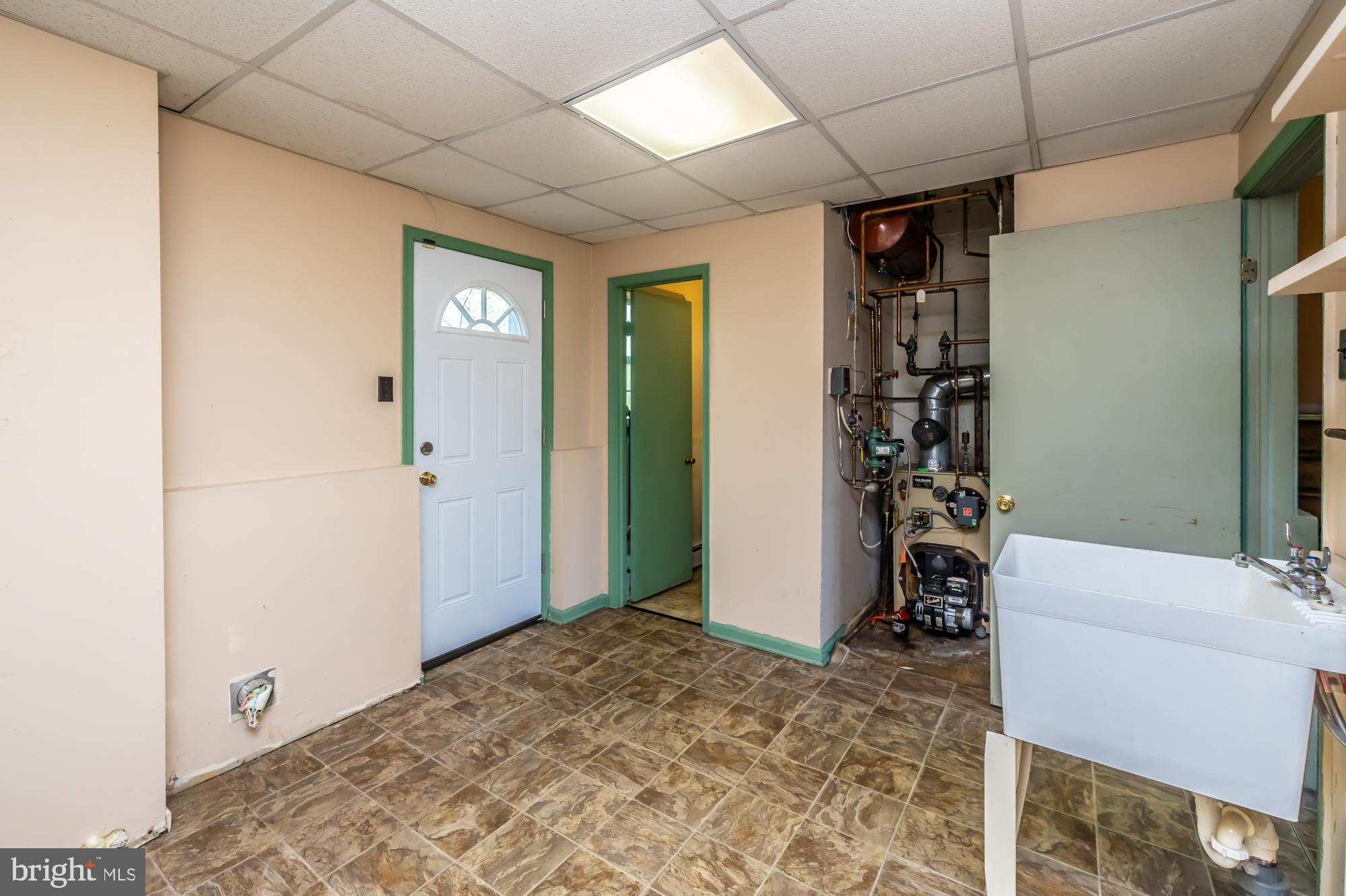 1509 West Chester Road Coatesville, PA 19320 - Photo 15 of 41 Gallery Image 15