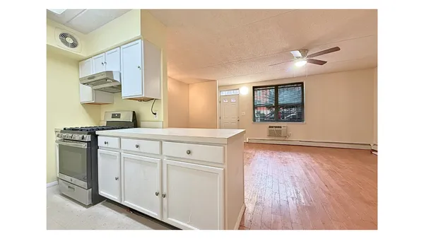 $3,250 | 318 East 119th Street, Unit 1 | East Harlem