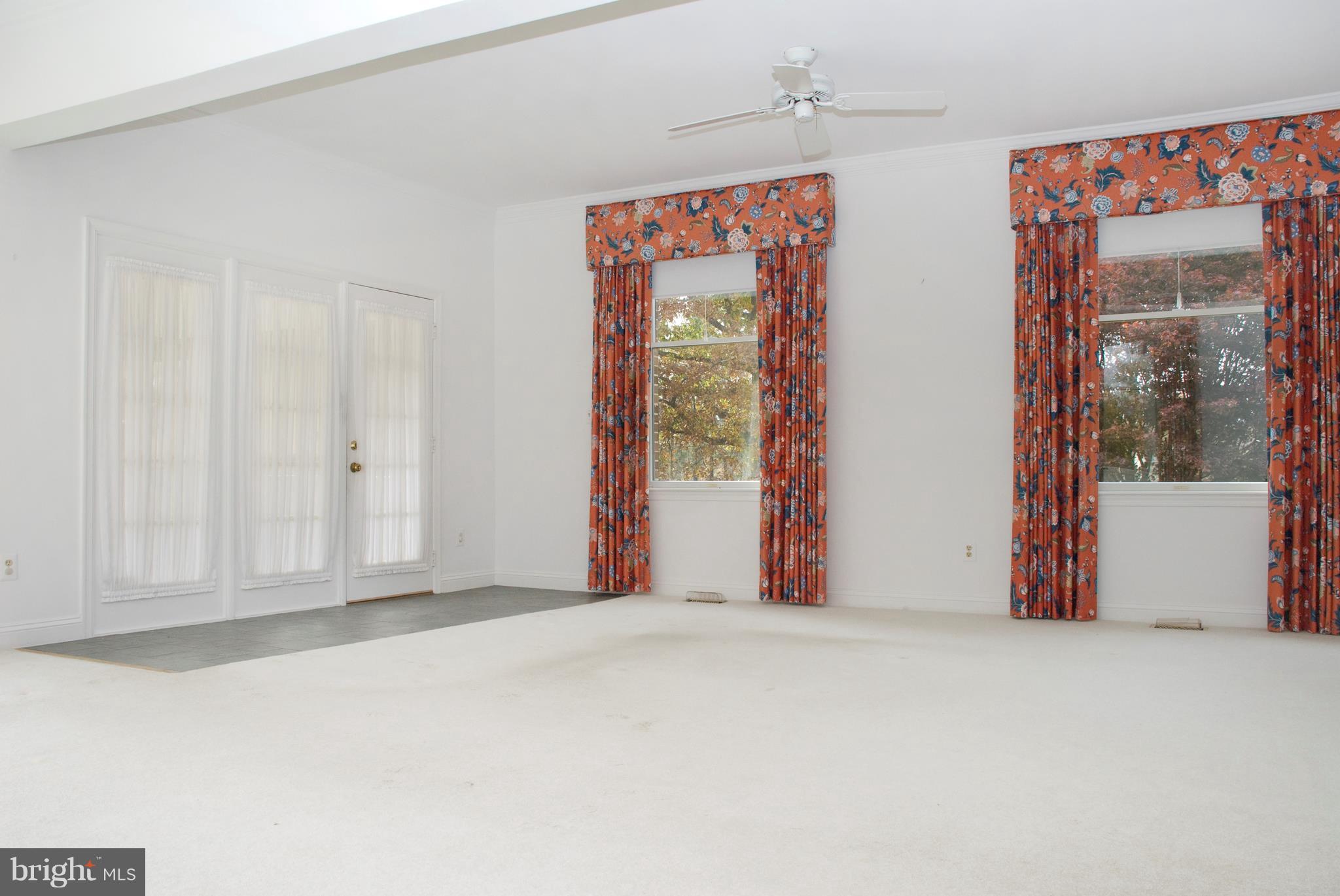 23386 Potts Mill Road Middleburg, VA 20117 - Photo 4 of 30 Second Family Room