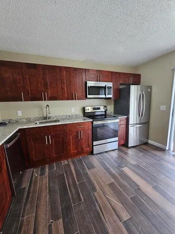 $299,000 | 4876 Orleans Court, Unit B, West Palm Beach, FL 33415