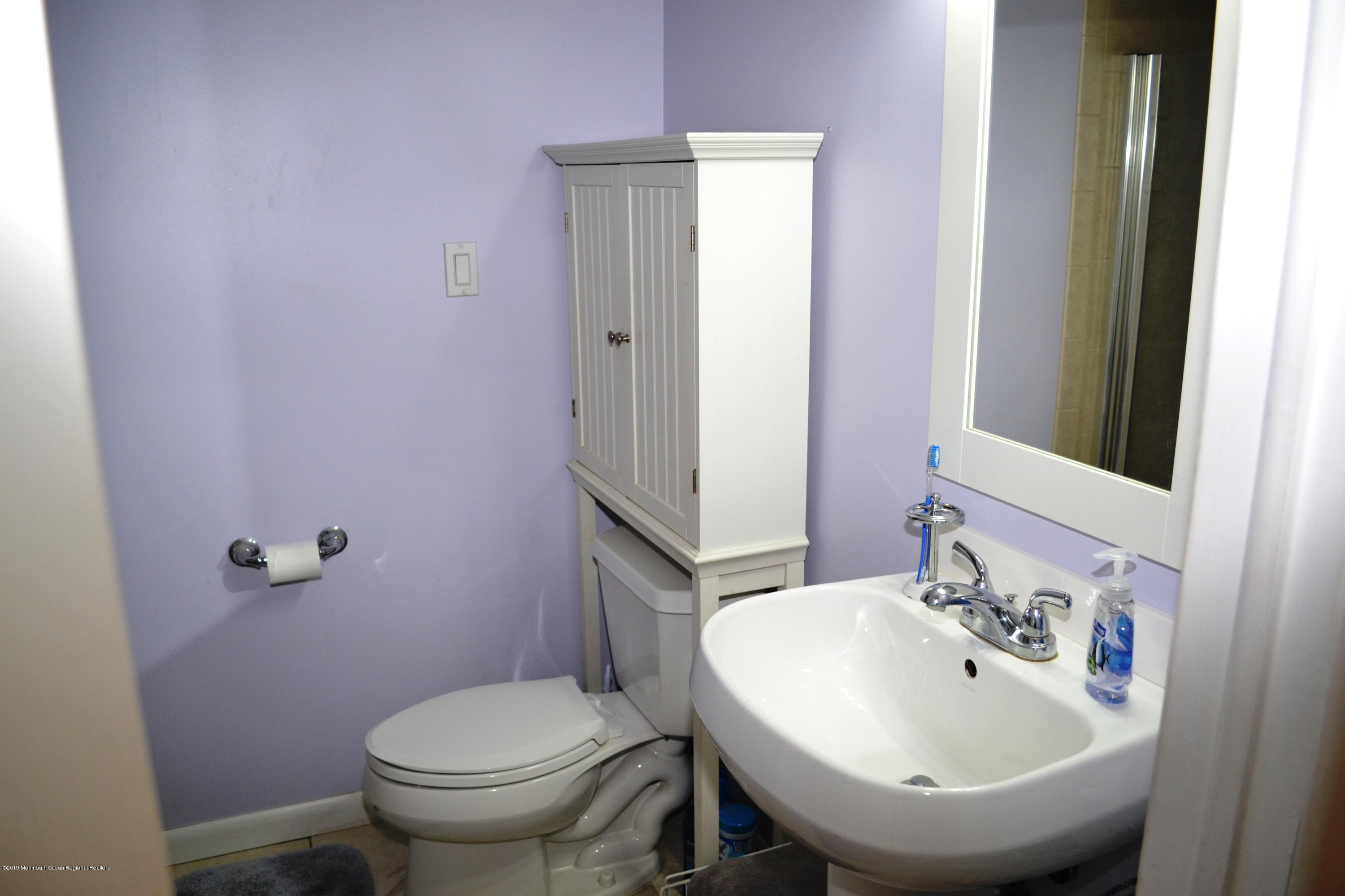 93 Newbury Road Howell, NJ 07731 - Photo 21 of 31 DSC_0034