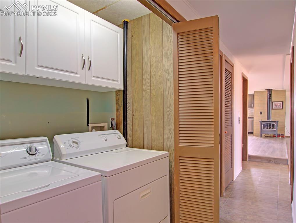 28850 Funk Road Calhan, CO 80808 - Photo 20 of 42 a utility room with dryer and washer