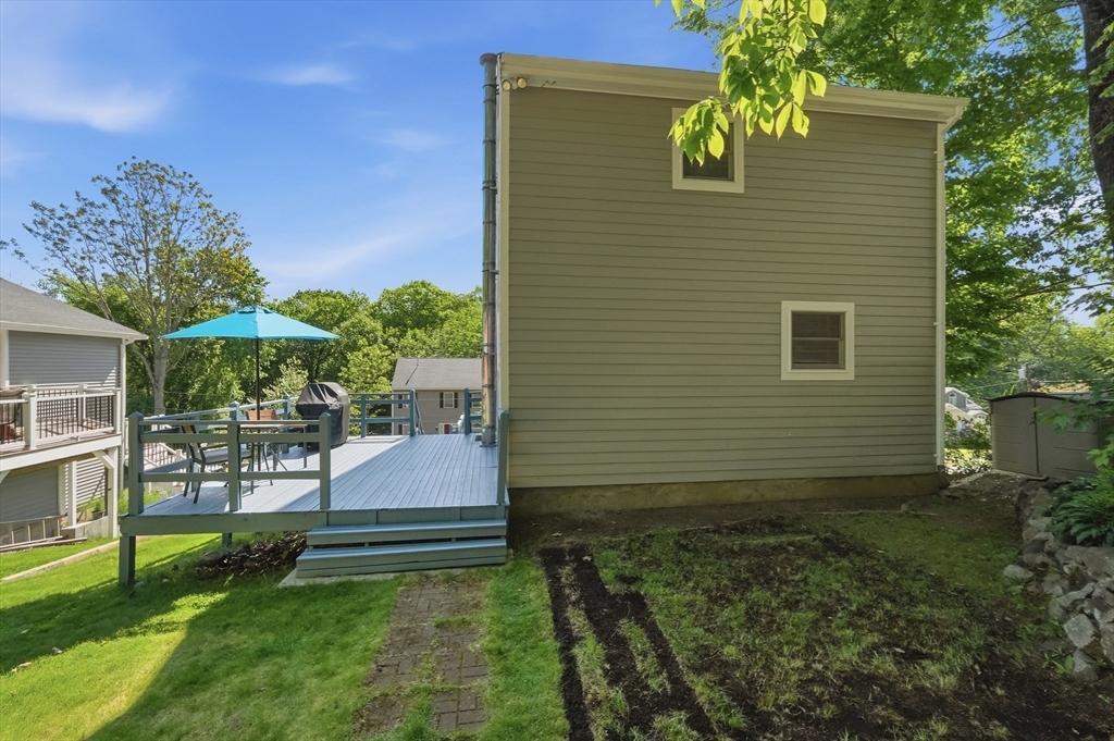 30 Golden Hills Road Saugus, MA 01906 - Photo 33 of 40