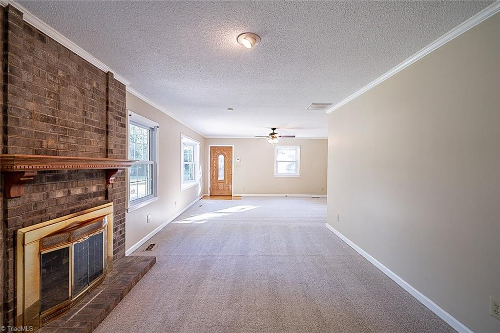 3208 Dillon Road Jamestown, NC 27282 - Photo 3 of 12 Virtually Staged