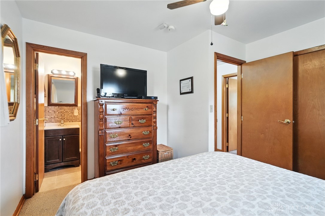 6482 Shaker Road Franklin, OH 45005 - Photo 16 of 37