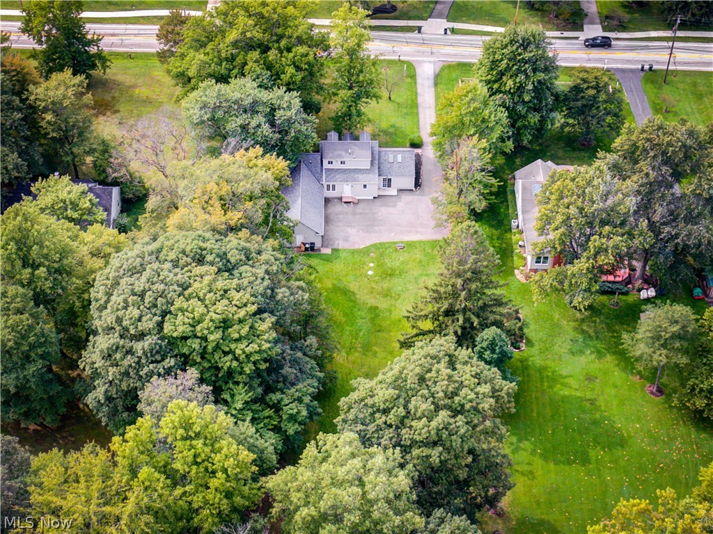 4179 Brainard Road Chagrin Falls, OH 44022 - Photo 4 of 34