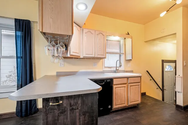 $199,900 | 508 12th Avenue, Green Bay, WI 54303