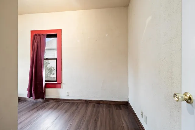 $199,900 | 508 12th Avenue, Green Bay, WI 54303