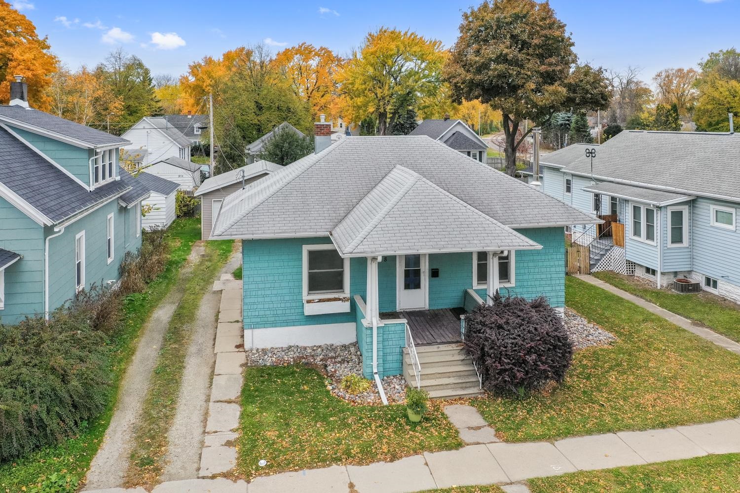 508 12th Avenue Green Bay, WI 54303 - Photo 3 of 27