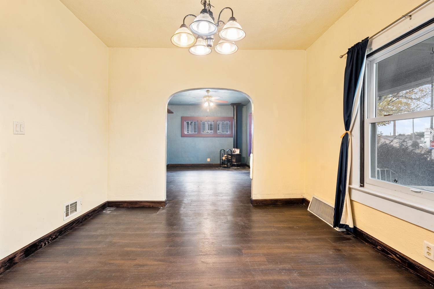 508 12th Avenue Green Bay, WI 54303 - Photo 7 of 27