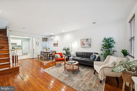 $315,000 | 336 Greenwich Street, Philadelphia, PA 19147