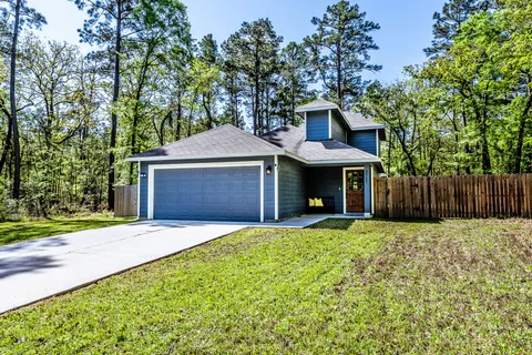 $275,000 | 28605 Cedar Court, Huntsville, TX 77320