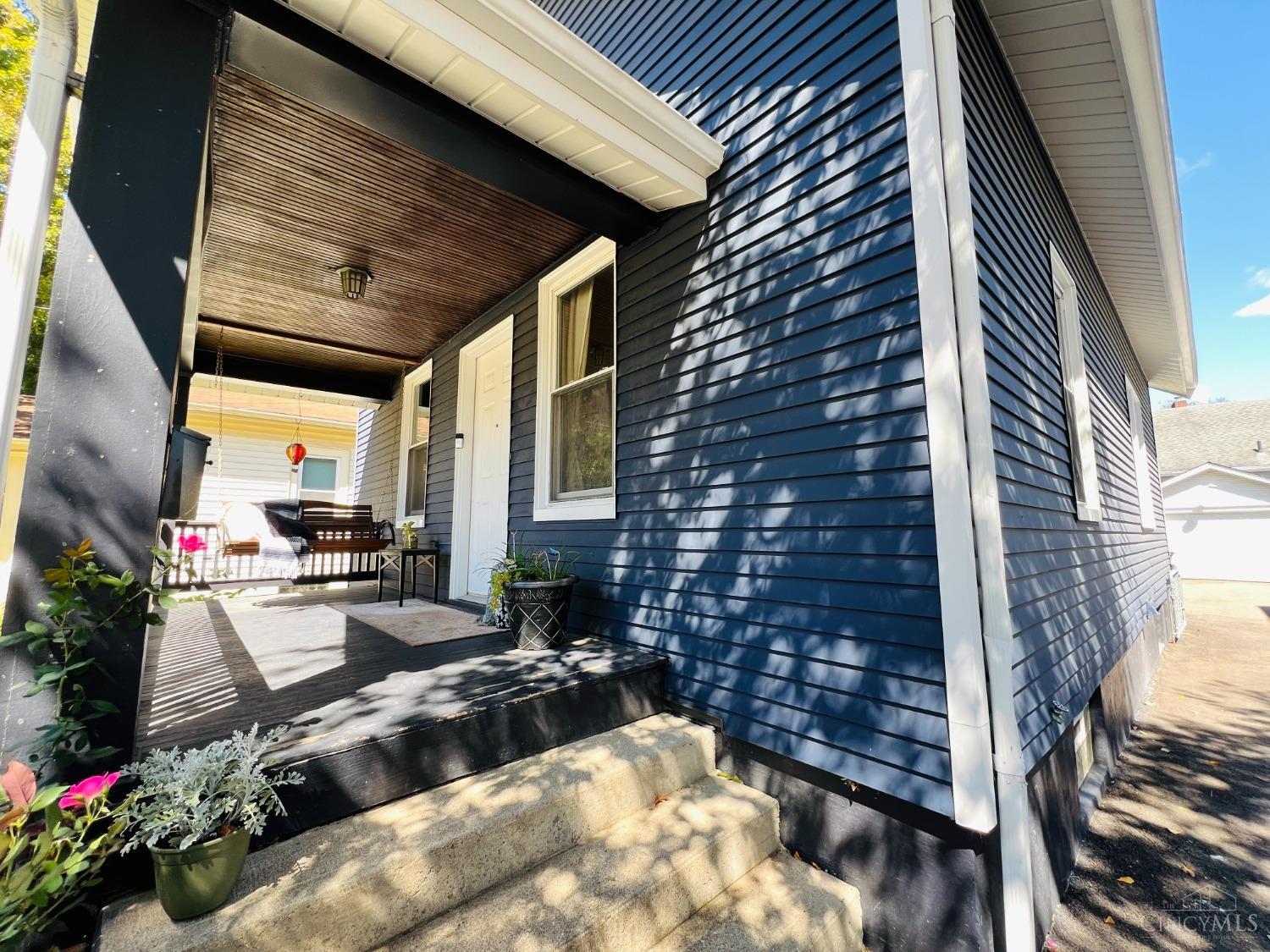 3904 Watterson Road Cincinnati, OH 45227 - Photo 2 of 19 Lovely front porch is the perfect place to relax!