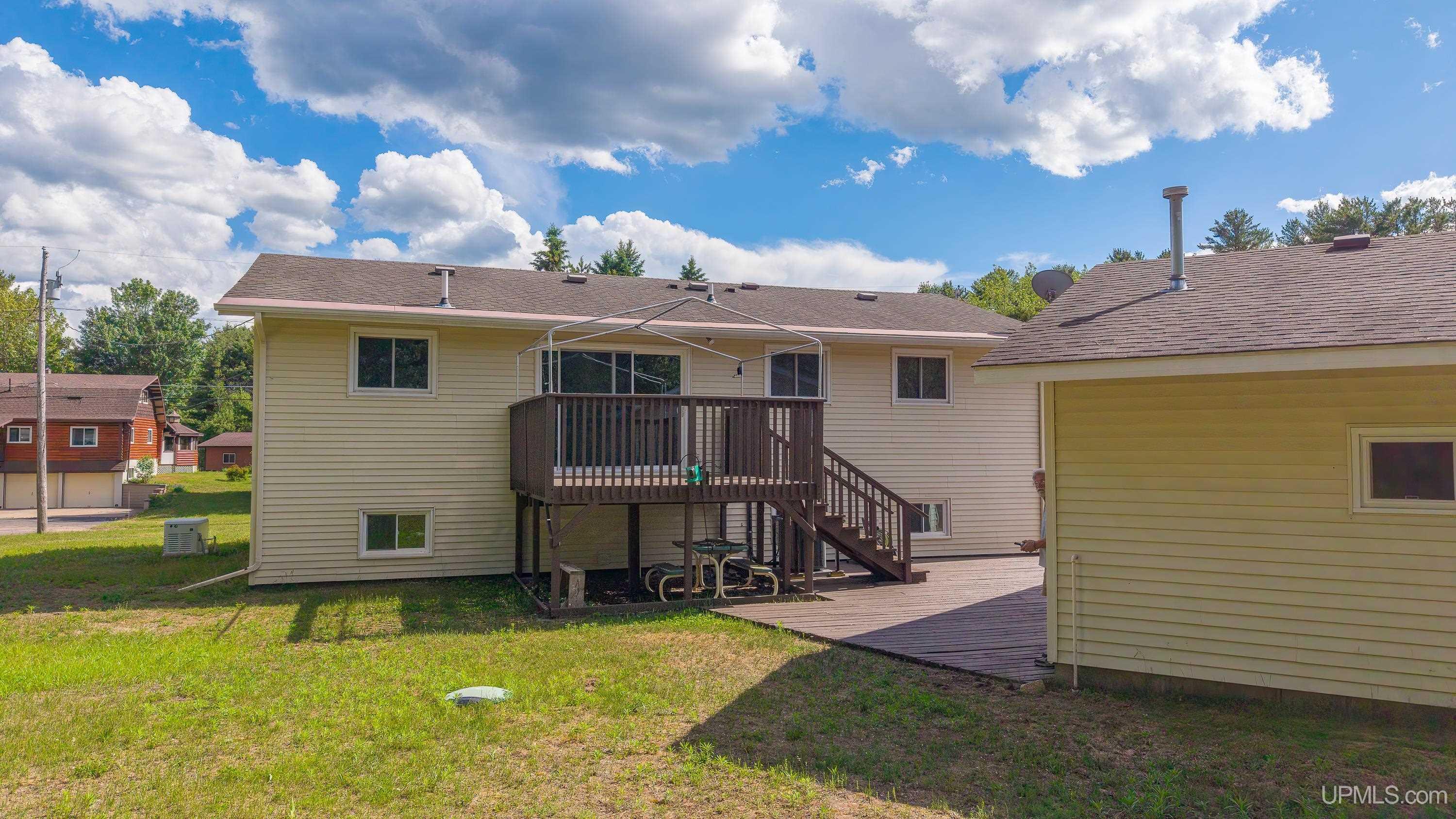 204 Ford Road Marquette, MI 49855 - Photo 34 of 47