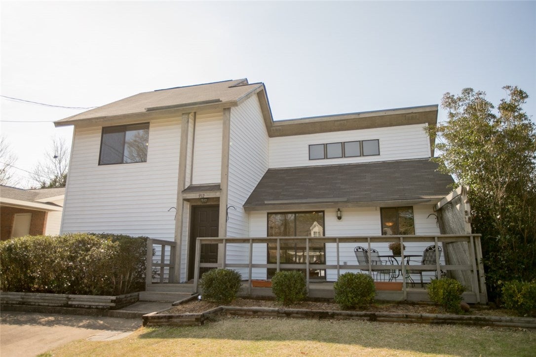 912 Hollins Road Auburn, AL 36830 - Photo 1 of 14 Gallery Image 1