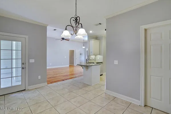 $314,900 | 143 Navajo Circle, Clinton, MS 39056