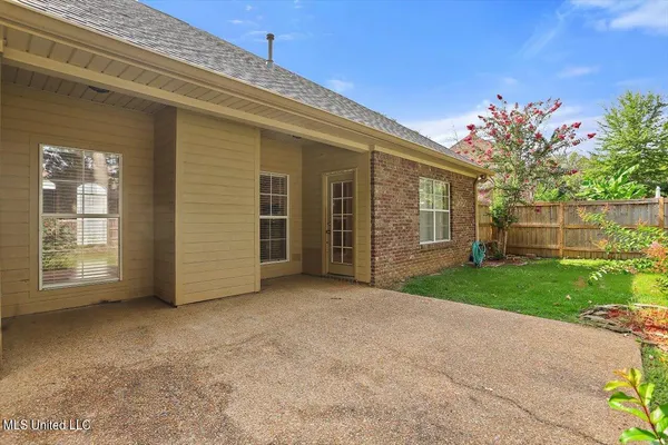 $314,900 | 143 Navajo Circle, Clinton, MS 39056