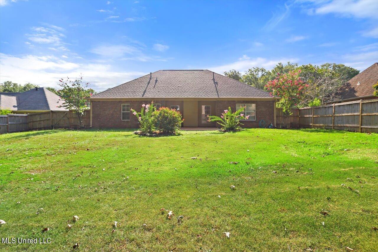 143 Navajo Circle Clinton, MS 39056 - Photo 31 of 33 31-143 Navajo Cir
