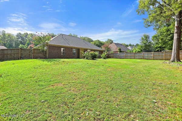 $314,900 | 143 Navajo Circle, Clinton, MS 39056