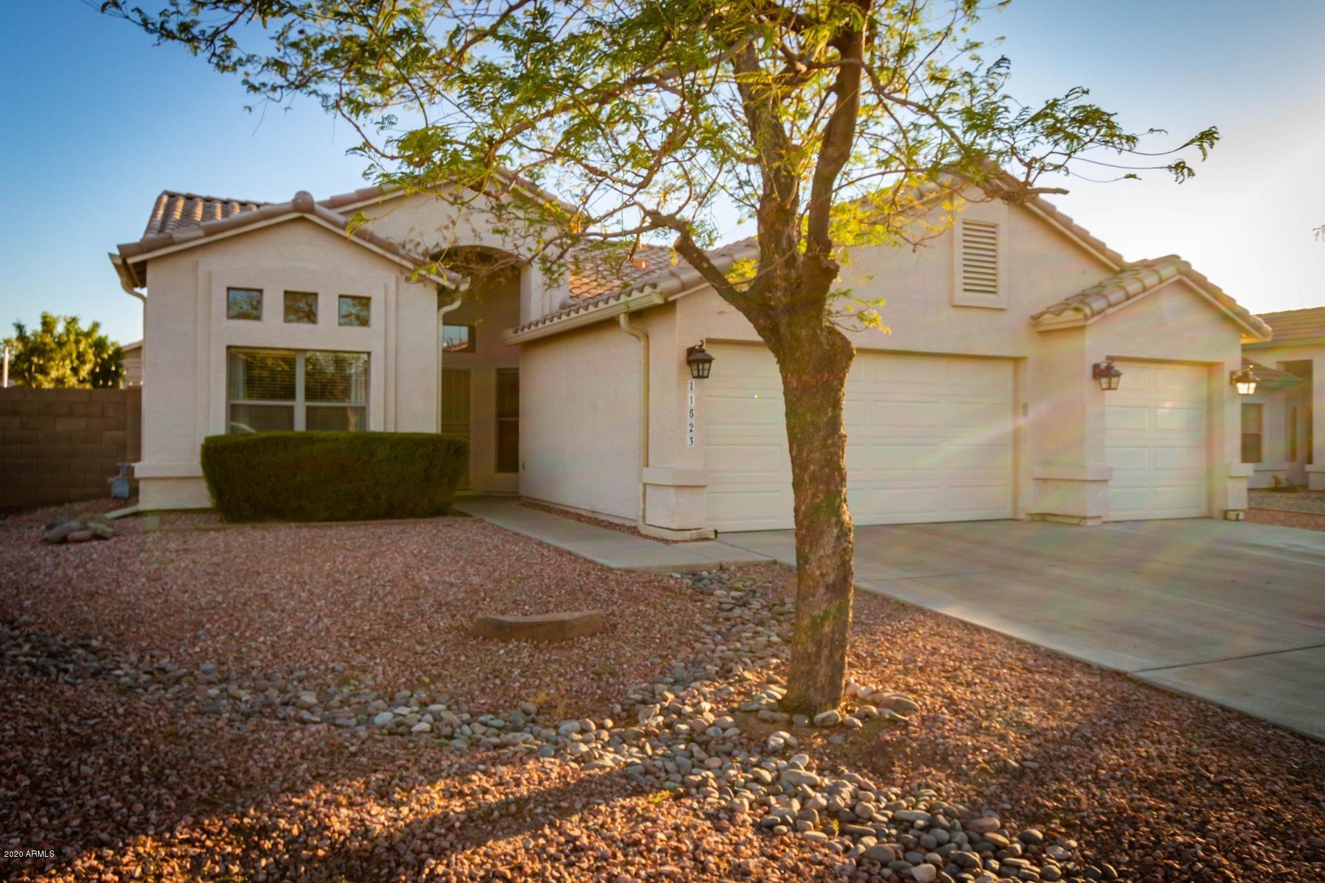 11523 East Decatur Street Mesa, AZ 85207 - Photo 2 of 14 0004-Decatur 4