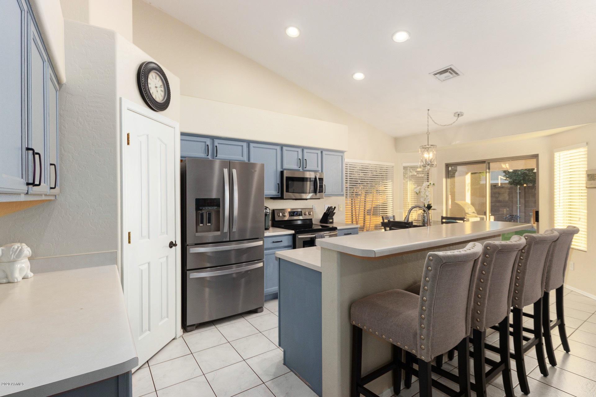 11523 East Decatur Street Mesa, AZ 85207 - Photo 4 of 14 0010-Decatur 10