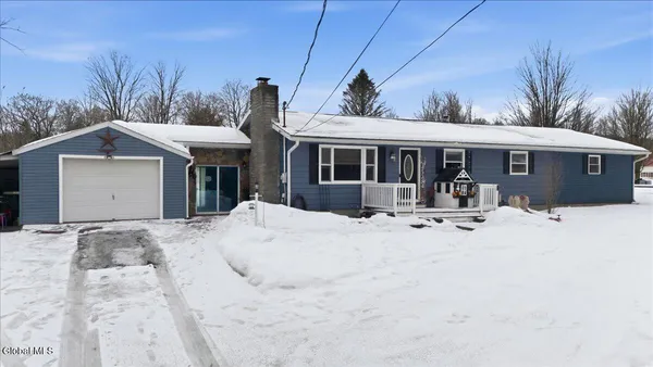 $325,000 | 20 Campney Lane, Fort Ann, NY 12827