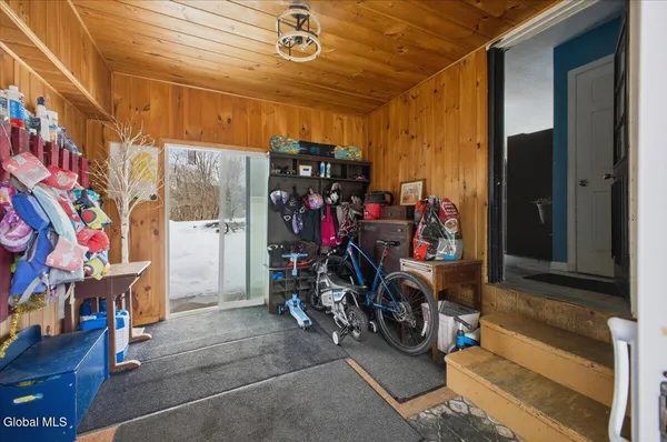 $319,000 | 20 Campney Lane, Fort Ann, NY 12827