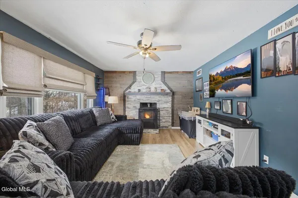 $319,000 | 20 Campney Lane, Fort Ann, NY 12827