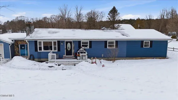 $319,000 | 20 Campney Lane, Fort Ann, NY 12827