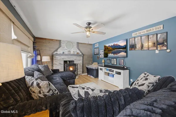 $319,000 | 20 Campney Lane, Fort Ann, NY 12827