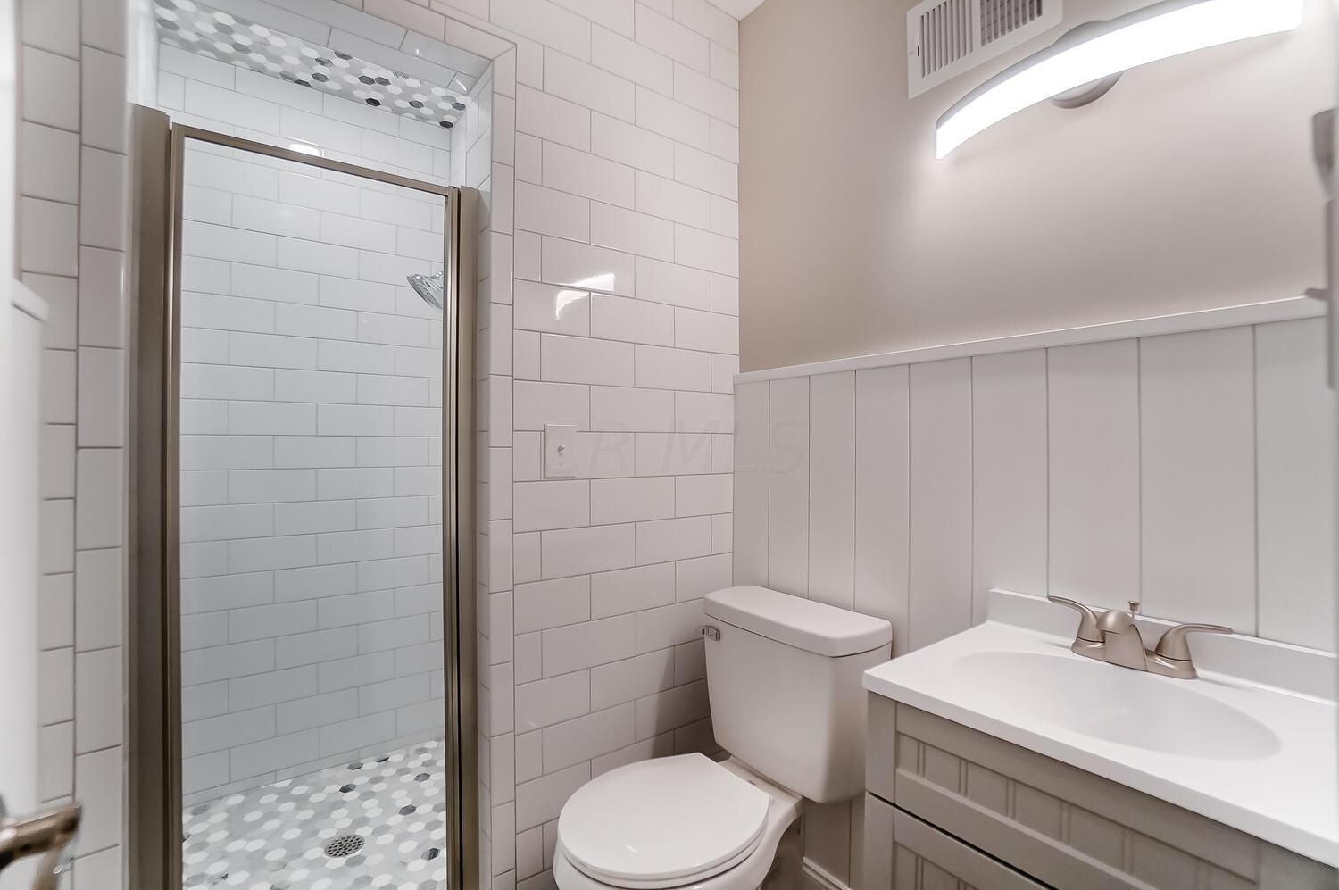 3112 Leeds Road Columbus, OH 43221 - Photo 23 of 40 50034611-023_web