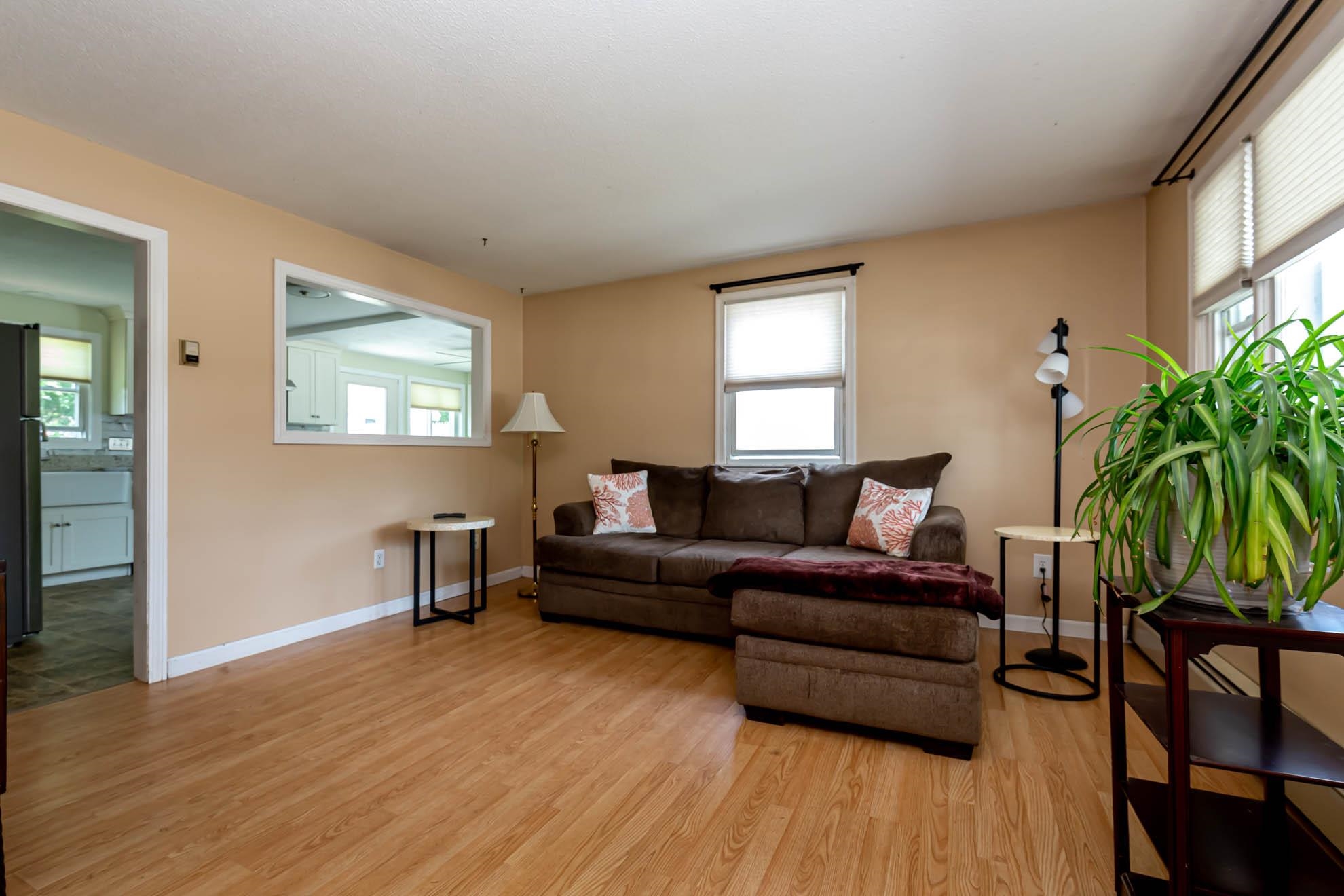 309 Huse Road Manchester, NH 03103 - Photo 14 of 28 Gallery Image 14