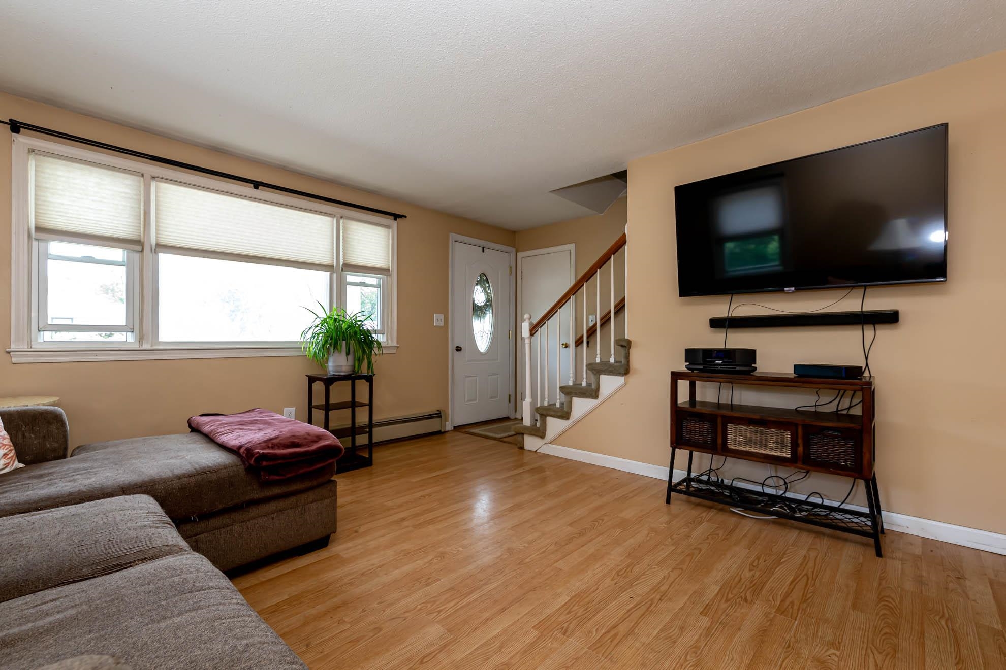 309 Huse Road Manchester, NH 03103 - Photo 15 of 28 Gallery Image 15