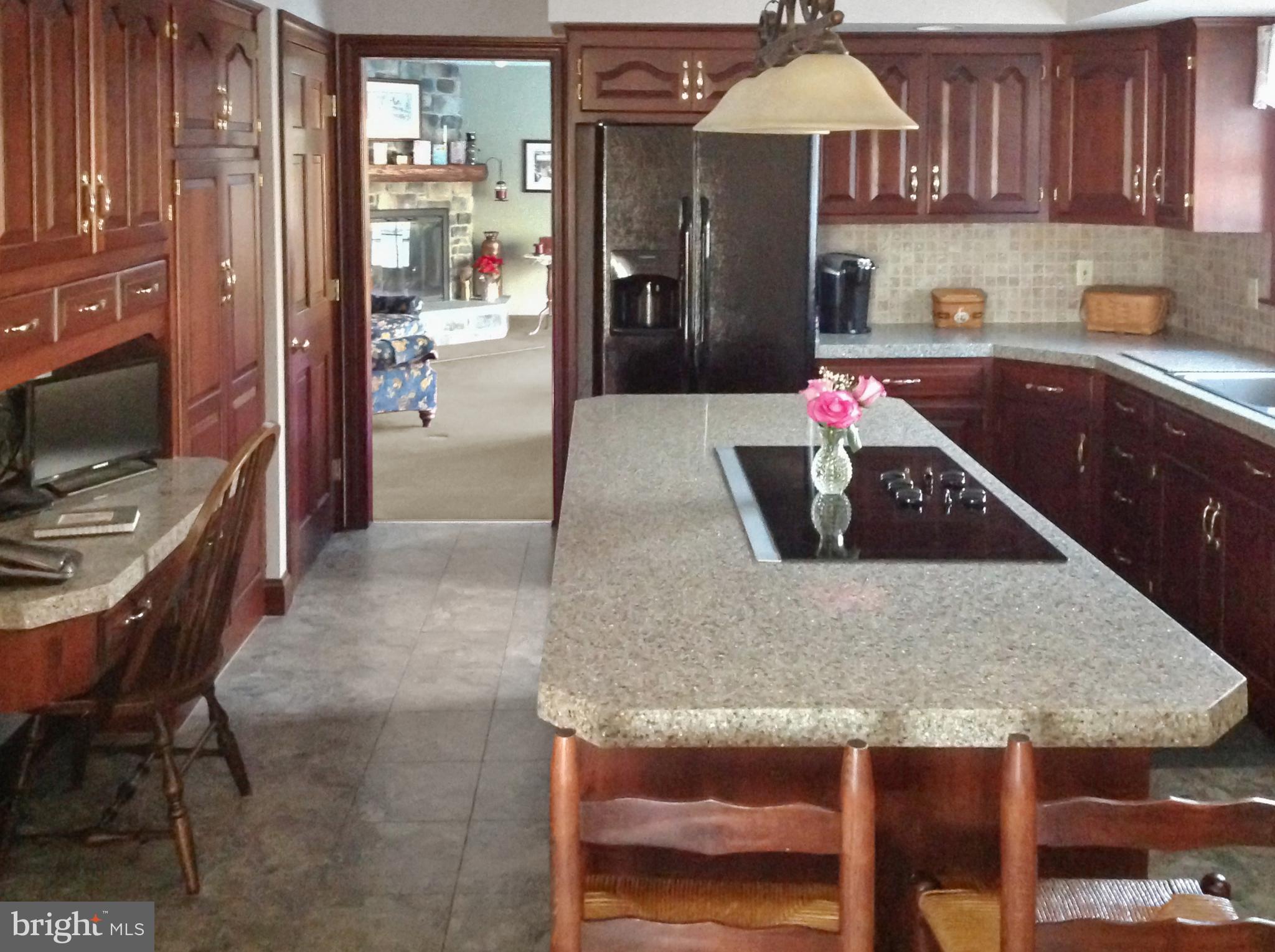 149 Barndt Road Telford, PA 18969 - Photo 4 of 10