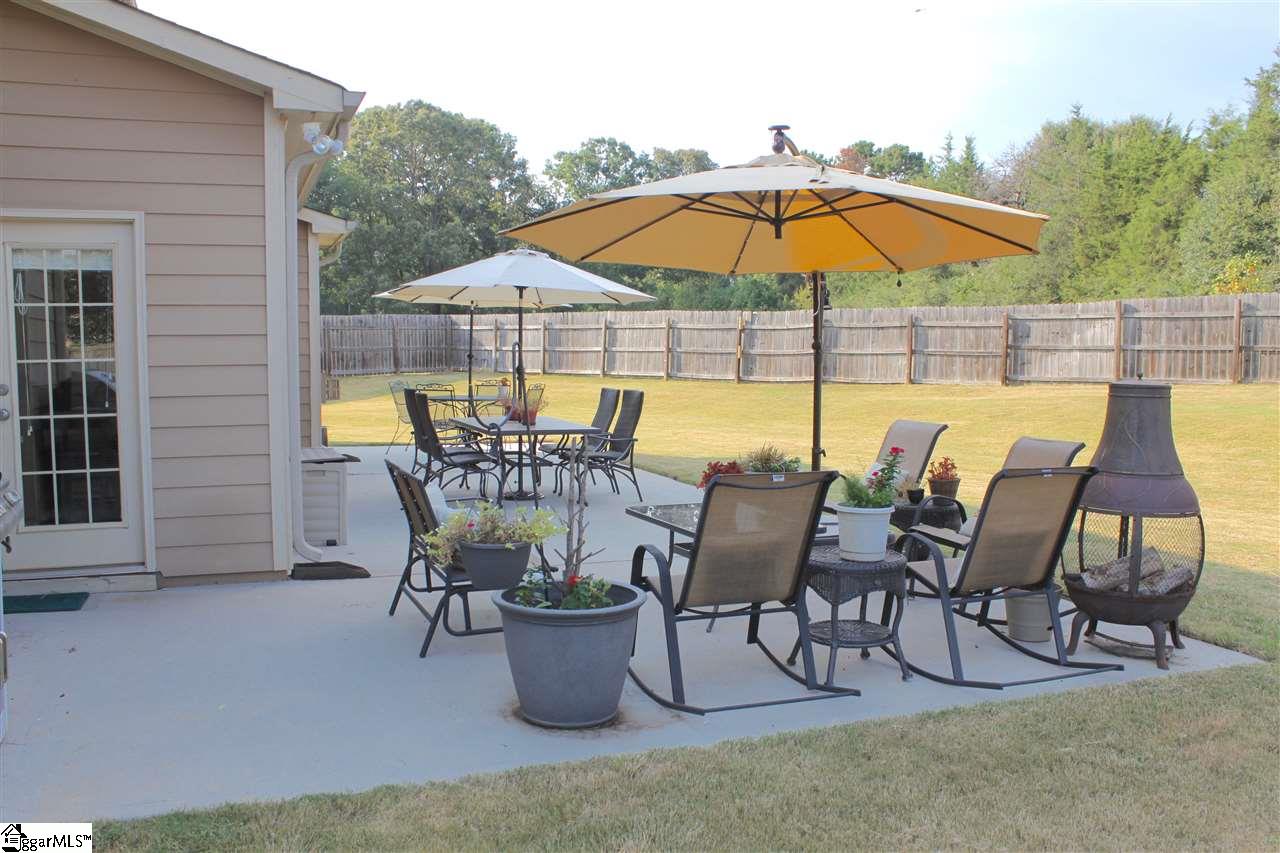 10 Ridgedale Way Simpsonville, SC 29681 - Photo 2 of 17 Gallery Image 2