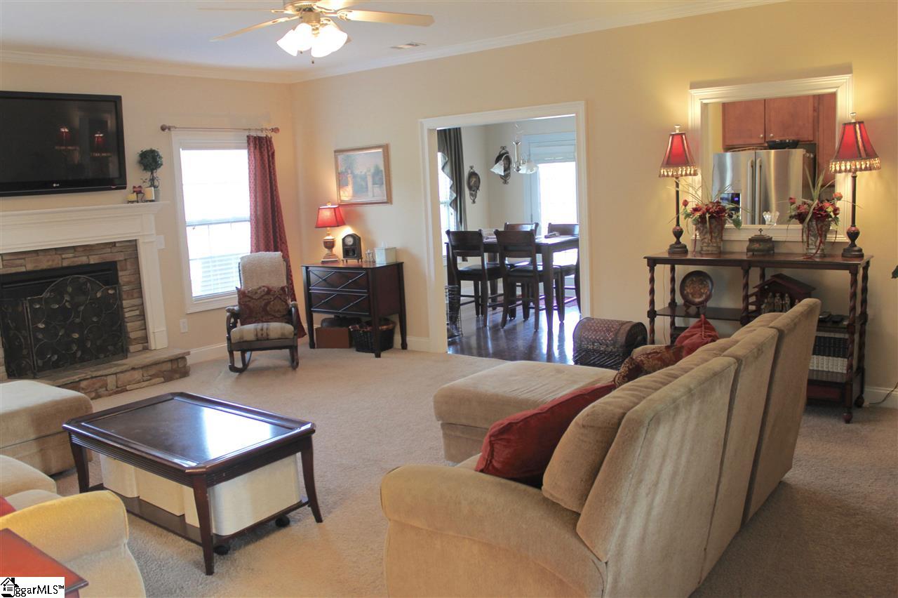 10 Ridgedale Way Simpsonville, SC 29681 - Photo 8 of 17 Gallery Image 8