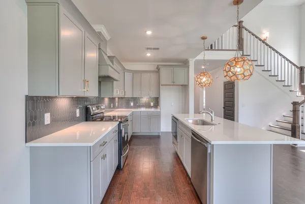 $715,900 | 5525 Sinclair Street, Murfreesboro, TN 37127