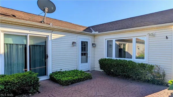 $250,000 | 4842 Red Pine Way, North Ridgeville, OH 44039