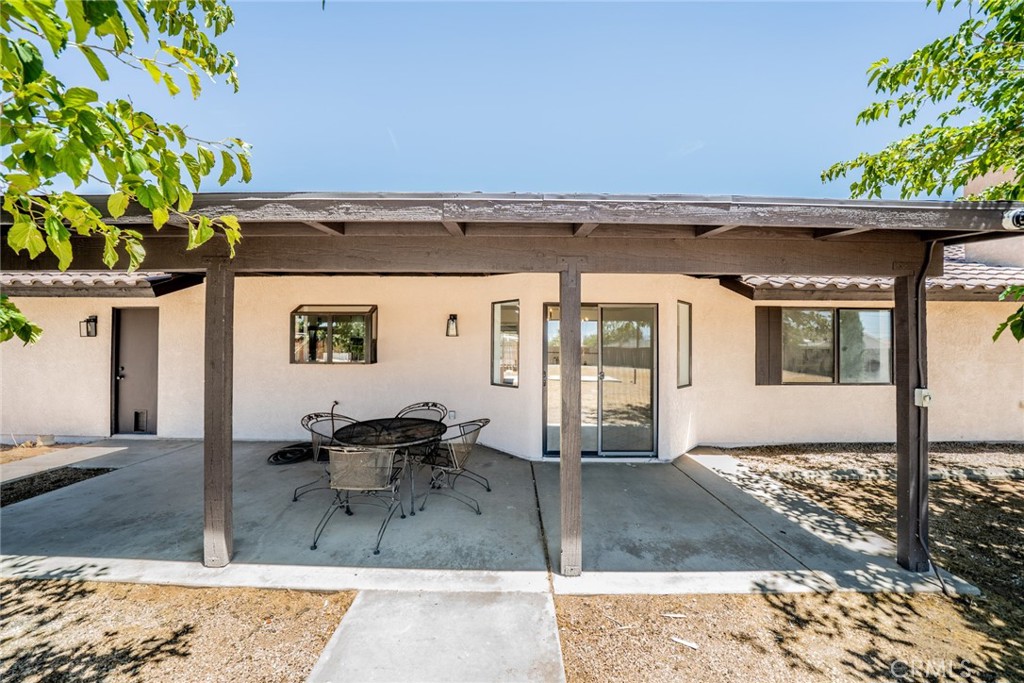 13786 Crow Road Apple Valley, CA 92307 - Photo 49 of 59 13786 Crow Rd Nugent Group Patio