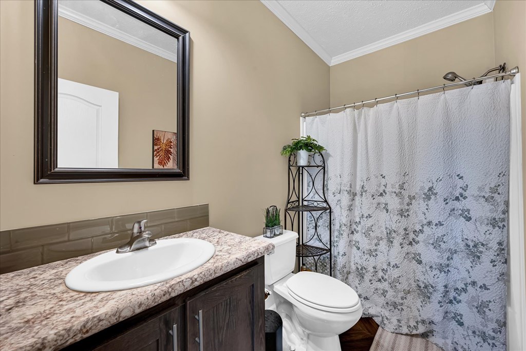 94 George Alewine Road Due West, SC 29639 - Photo 17 of 36