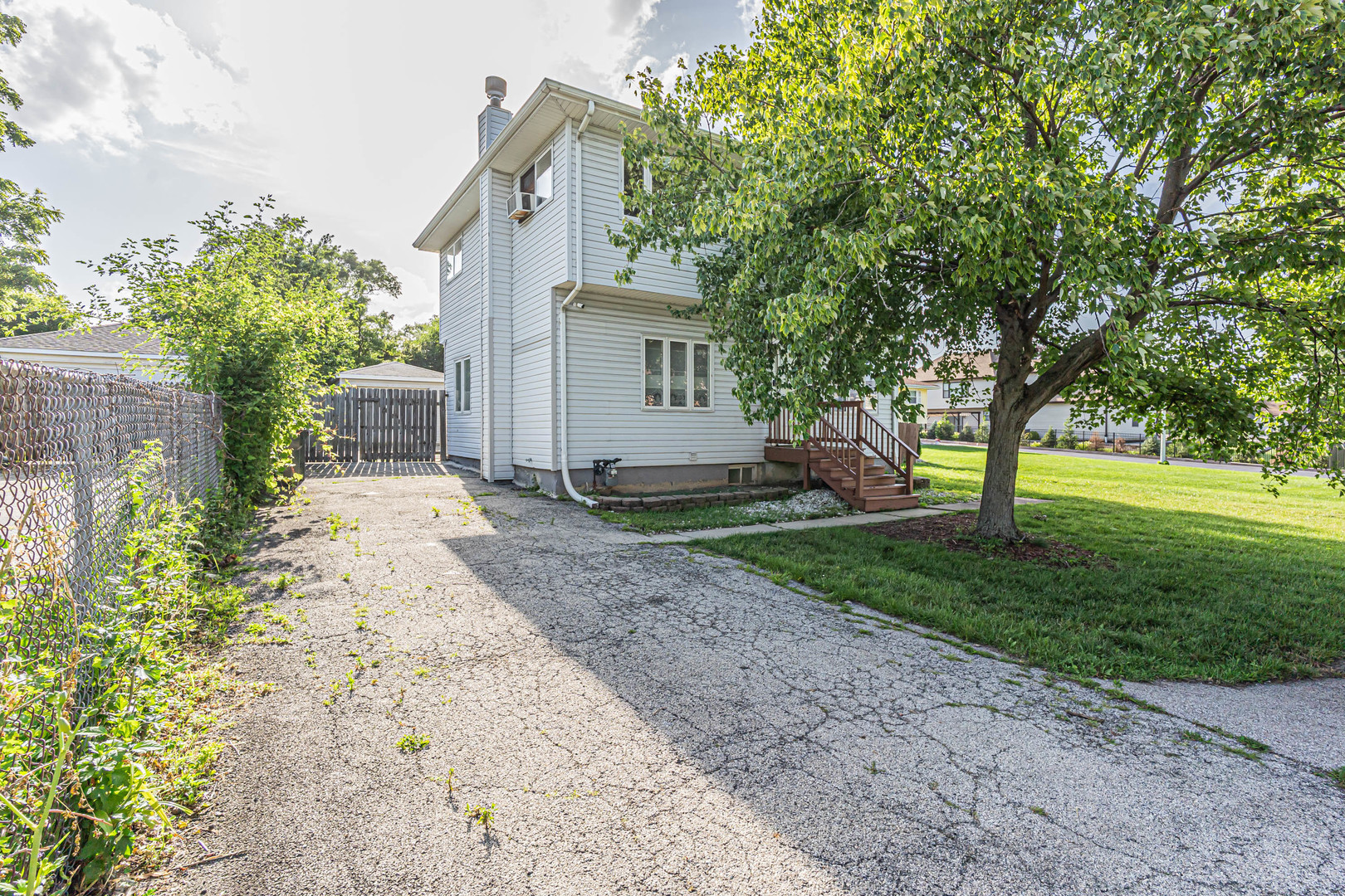 8820 Palisades Road Burr Ridge, IL 60527 - Photo 20 of 29