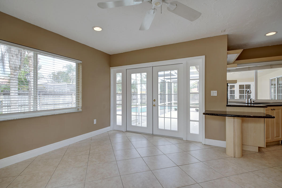 10805 Stacey Lane Boca Raton, FL 33428 - Photo 9 of 29 Dining Area