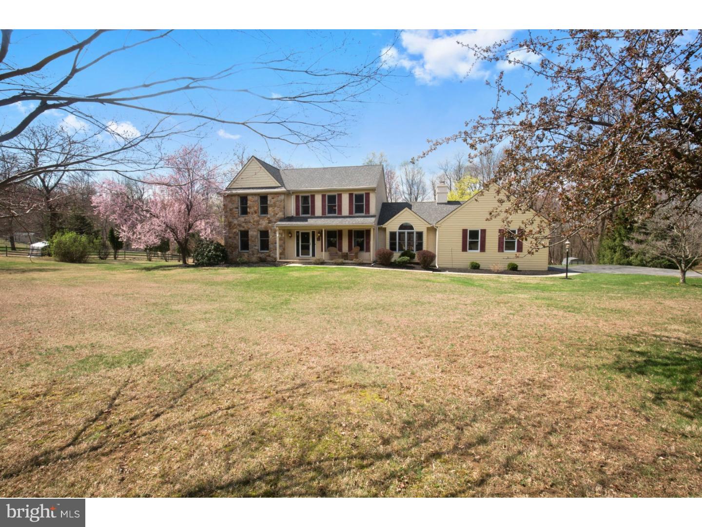 1036 Hopewell Road Downingtown, PA 19335 - Photo 23 of 23 Front Yard